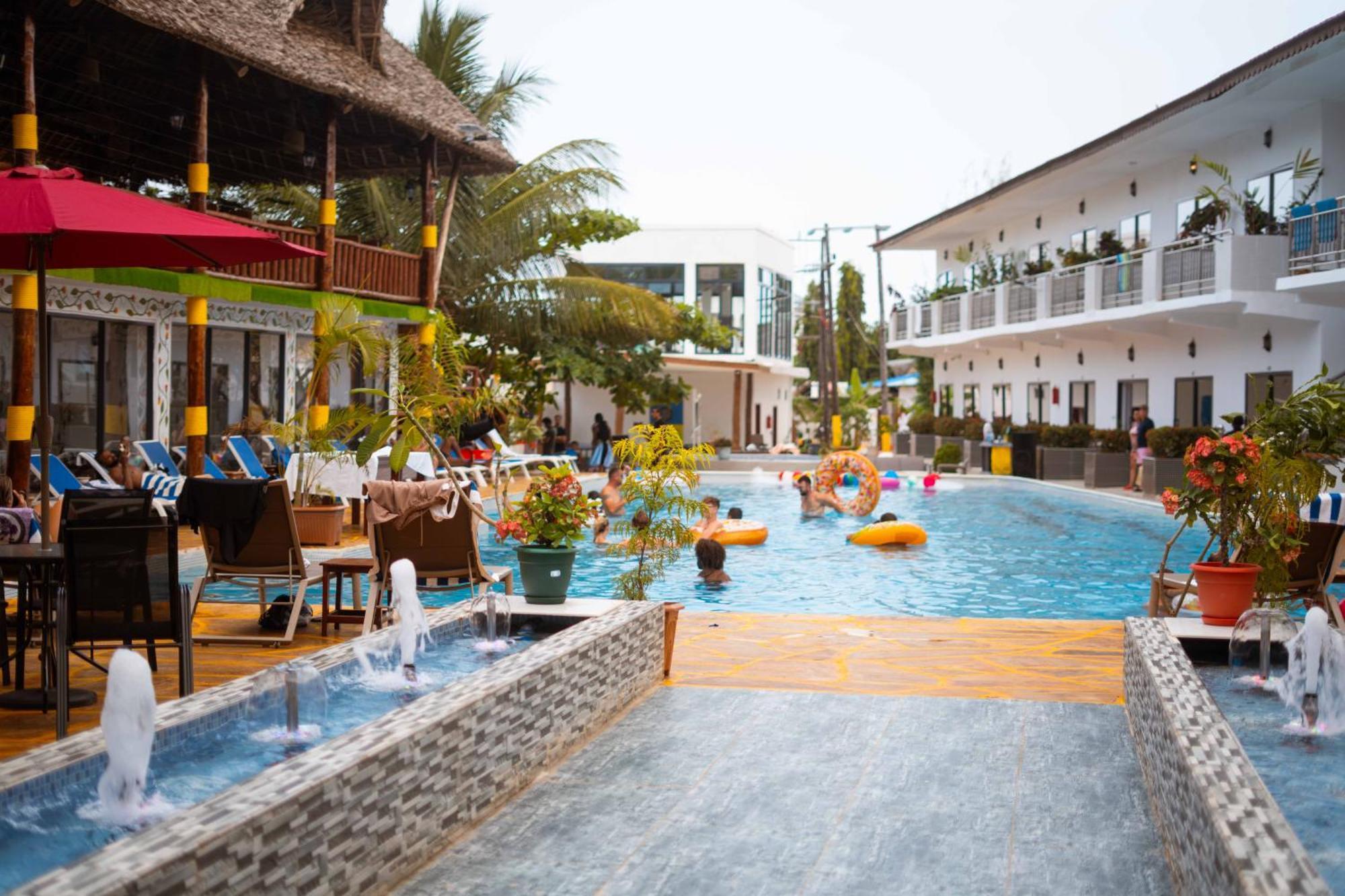 Canary Hotel & Spa Нунгви Екстериор снимка