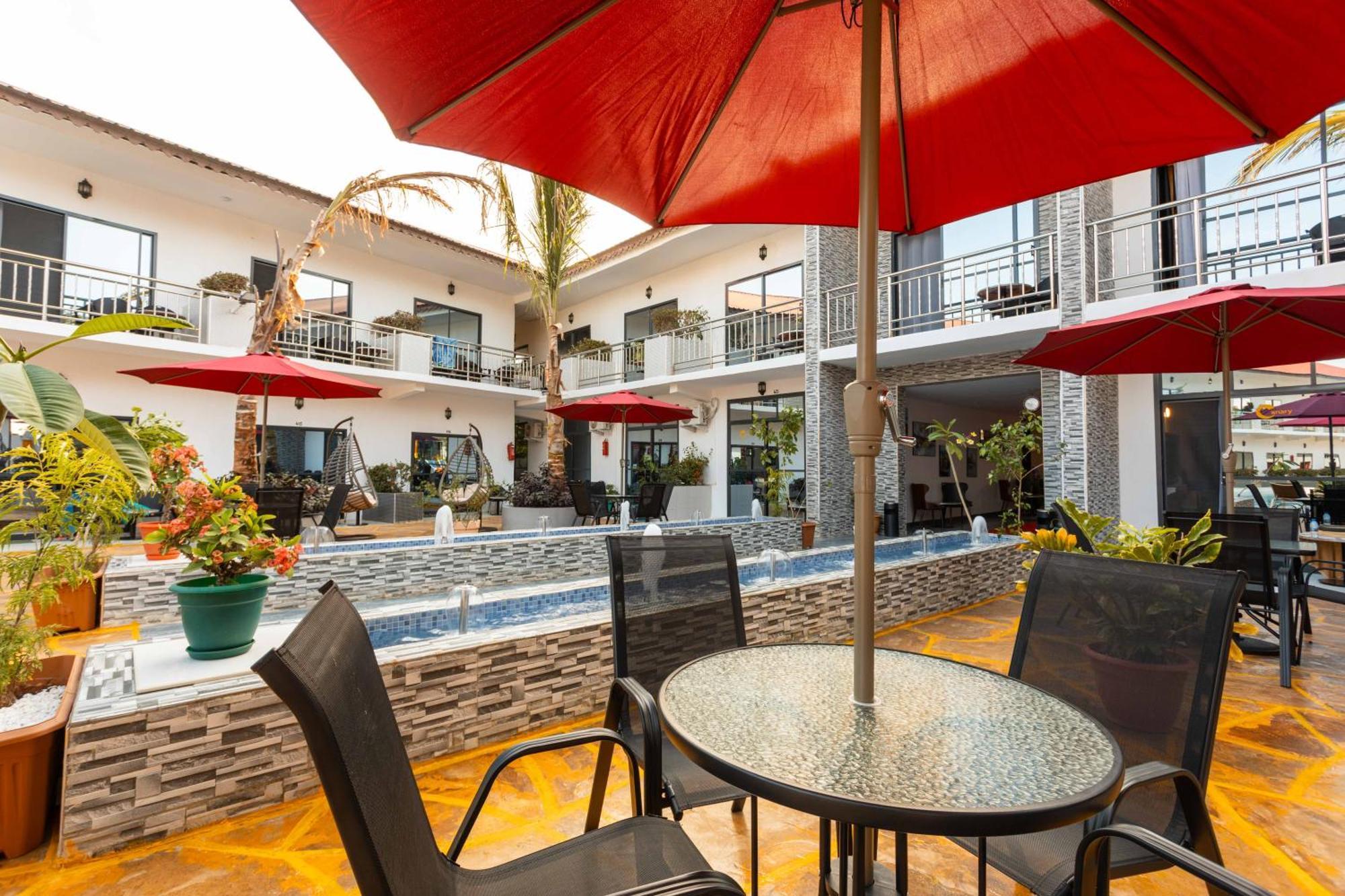 Canary Hotel & Spa Нунгви Екстериор снимка