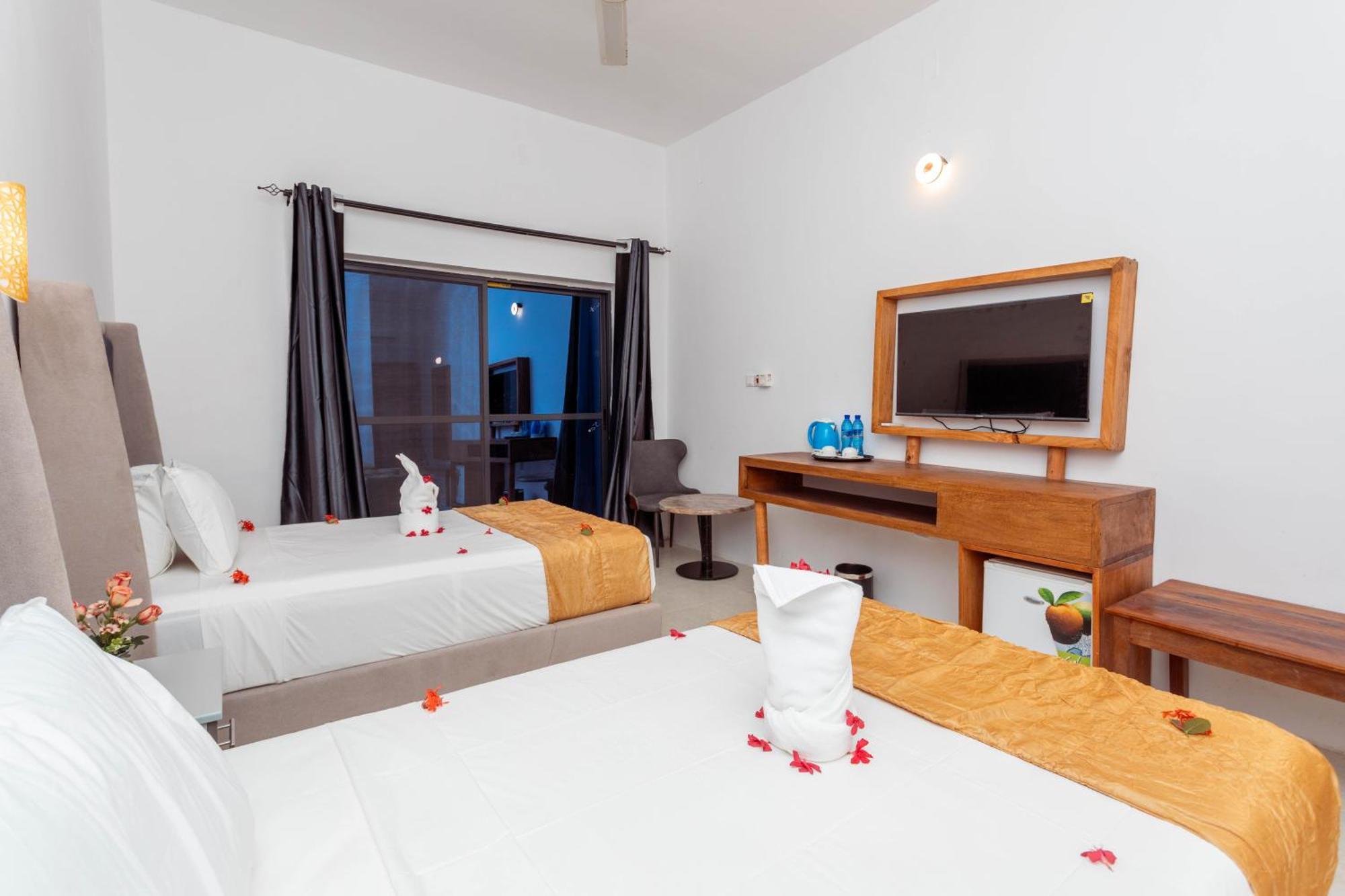 Canary Hotel & Spa Нунгви Екстериор снимка