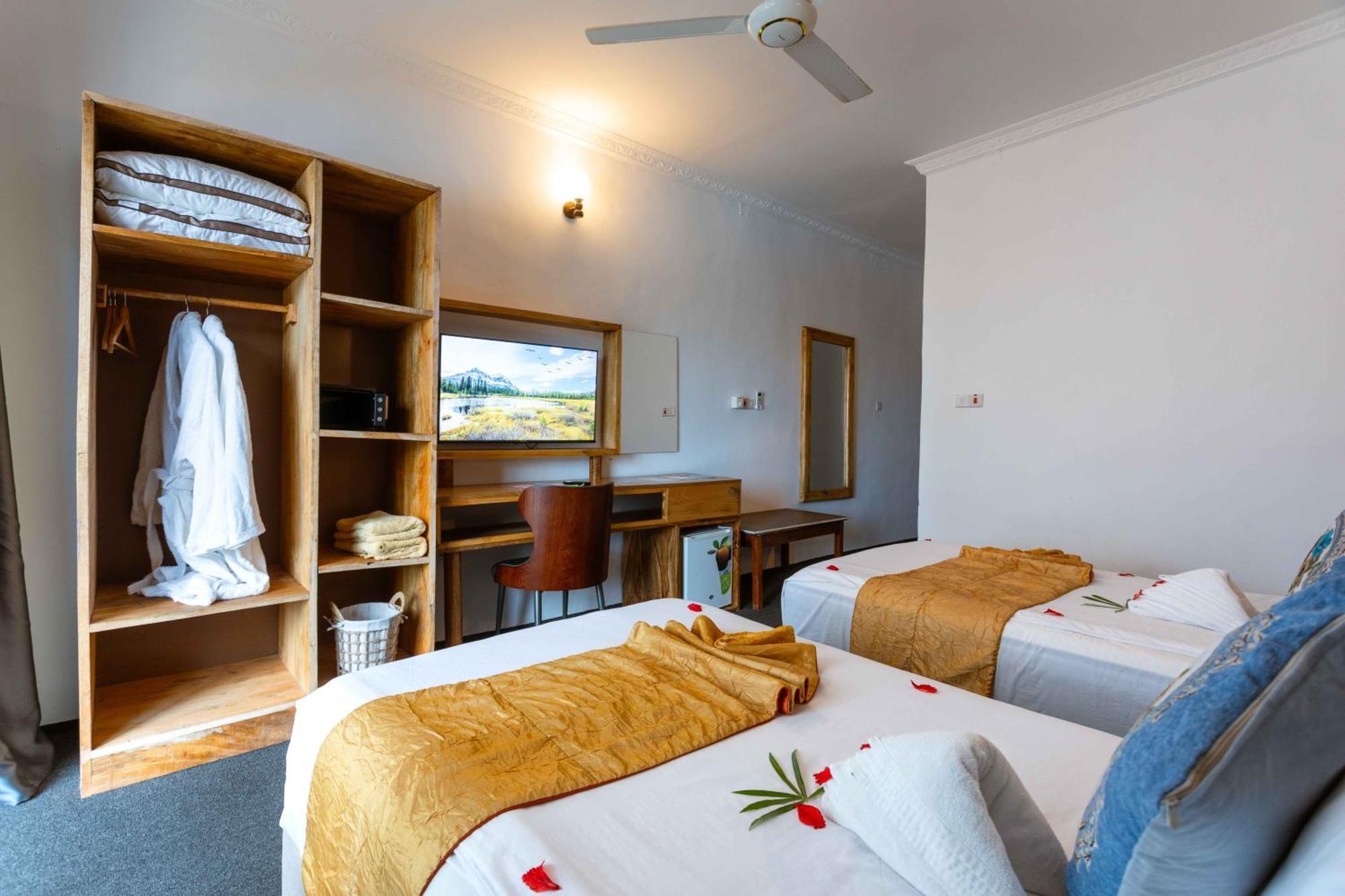 Canary Hotel & Spa Нунгви Екстериор снимка